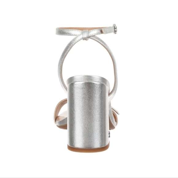 Sam & Libby - Picture 4 of 6